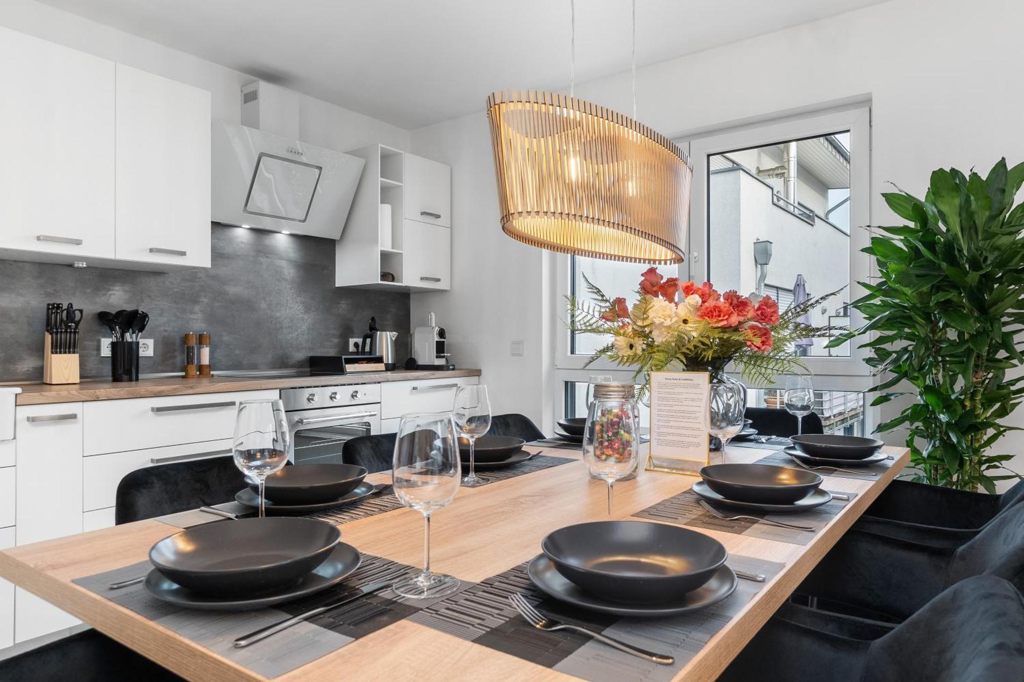 Tolles Design & Luxurioes, Super Komfortabel, 14 Min Koeln Zentrum Huerth Luaran gambar